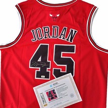 Michael Jordan Signed Autograpfed #45 - £628.48 GBP