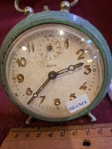 Vintage mechanical clock [CLK10322] - $49.00