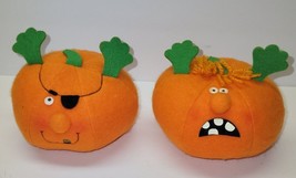 Lot Of 2 Vintage 1986 Hallmark Plush Halloween Pumpkins Pirate &amp; Scared Face - £19.51 GBP