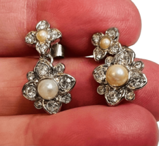 Monet Silver Tone Faux Pearl Rhinestone Floral Drop Earrings Jewelry Vintage - £14.19 GBP