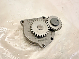 Cummins ISL 8.3 PACCAR 6C, 6CT diesel engine oil pump 4983588, 3950005 OEM - $125.00