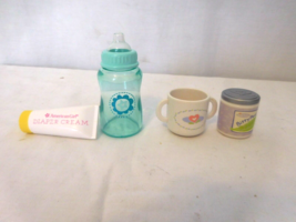 American Girl Bitty Baby Green Bottle + Sippy Cup + Lunch Fun Jar Peas + Diaper - £20.94 GBP