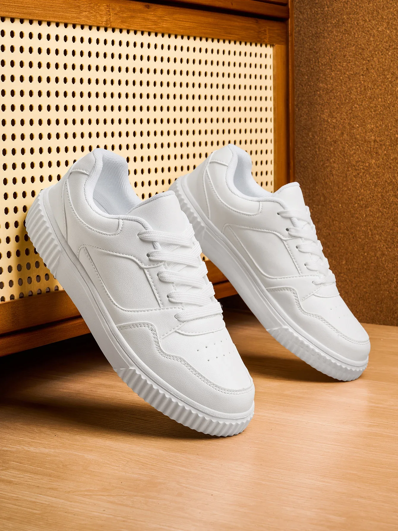 Summer Men&#39;s Shoes New Breathable Small White Shoes Male Student Trend All Sport - £41.67 GBP