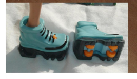 Barbie doll shoes roller skates real wheels blue and orange vintage 90s sports - £9.77 GBP