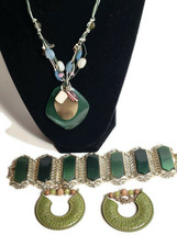 Irish Greens Necklace Pendant, Bracelet &amp; Pierced Earrings Gold-Tone - £20.77 GBP