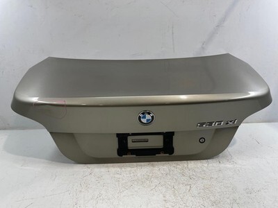 2004-2007 BMW 530I Xi Trunk Lid W/ First Aid Kit Tow Hook Panel Scratches Bent Item image 2
