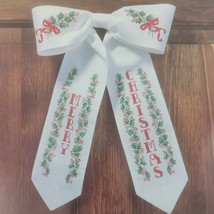 XMAS Bow Embroidery Kit Bucilla Merry Mistletoe  Door Hanger Holiday Flo... - $12.95