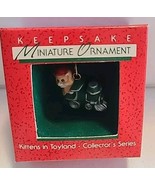 Hallmark  # 1 Kittens in Toyland 1988 Kitty Train Miniature Ornament Vin... - $202.12 MXN