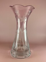 Lenox Clear/Pink Etched 8.75” Scalloped Edge Vase - £19.86 GBP