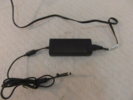 Official Hewlett Packard HP Series PPP017H 18.5 V Output Computer Charger 33725 - $16.97