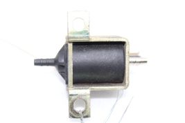 92-93 MERCEDES-BENZ W124 300E EGR Vacuum Solenoid Valve F4003 image 10