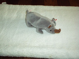 TY BEANIE Babies SPIKE Rhino DOB 8/13/96 -Pink O Stamp, PE Pellets, No #... - $28.00