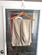 PERRY ELLIS mens MODERN FIT dress pants BEIGE TAN FLAT FRONT STRETCH 40 ... - £8.63 GBP