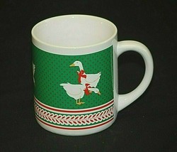 Contempo Coffee Mug Tea Cup Geese w Xmas Red Bows Green w Red Polka Dots - $9.89