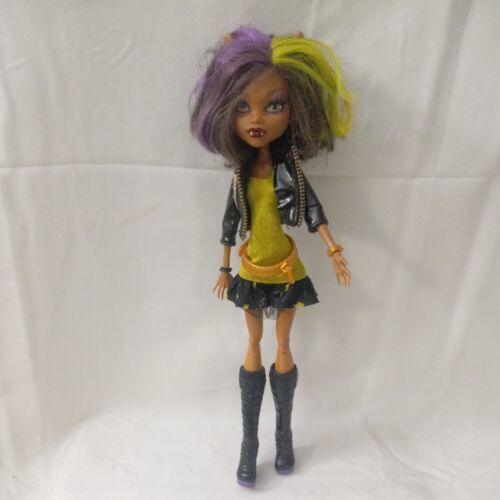 Primary image for Monster High Clawdeen Wolf Doll 2008 Mattel With Jacket, Outfit, Belt, Boots