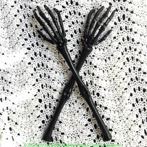 Halloween Gothic SKELETON HANDS ARMS BONES TONGS SALAD SERVERS Kitchen U... - $6.90