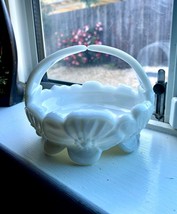 VTG White Westmoreland Milk Glass Trinket Jewelry Sugar Candy Bowl Dish Basket - £12.87 GBP