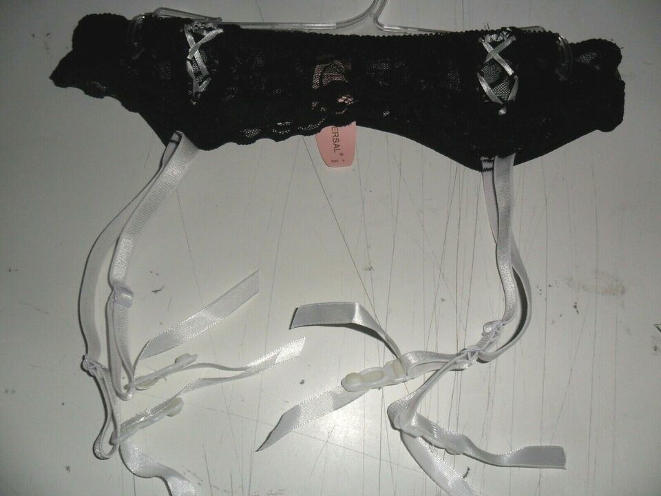 LACE GARTER BELT WITH ADJUSTABLE STRAPS SUSPENDERS BLACK / WHITE Sz XL NWT - $6.79