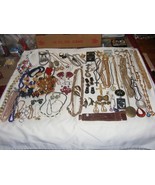Vintage Jewelry Lot 3 1/2 + pounds Necklaces  Bracelets  Sets Earrings #C - €112,35 EUR