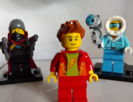 Lego The Flash Minifigure Lot ( Flash, Cpt Cold, and Cpt Boomerang) - £14.95 GBP