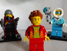 Lego The Flash Minifigure Lot ( Flash, Cpt Cold, and Cpt Boomerang) - $19.00