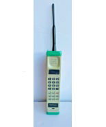 Motorola 8000F 1996 DynaTAC Cell Phone NEW TESTED &amp; NEVER ACTIVATED PLUS... - £764.92 GBP