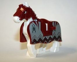 White Knight Horse animal with Red Armor Building Minifigure Bricks US - £7.28 GBP
