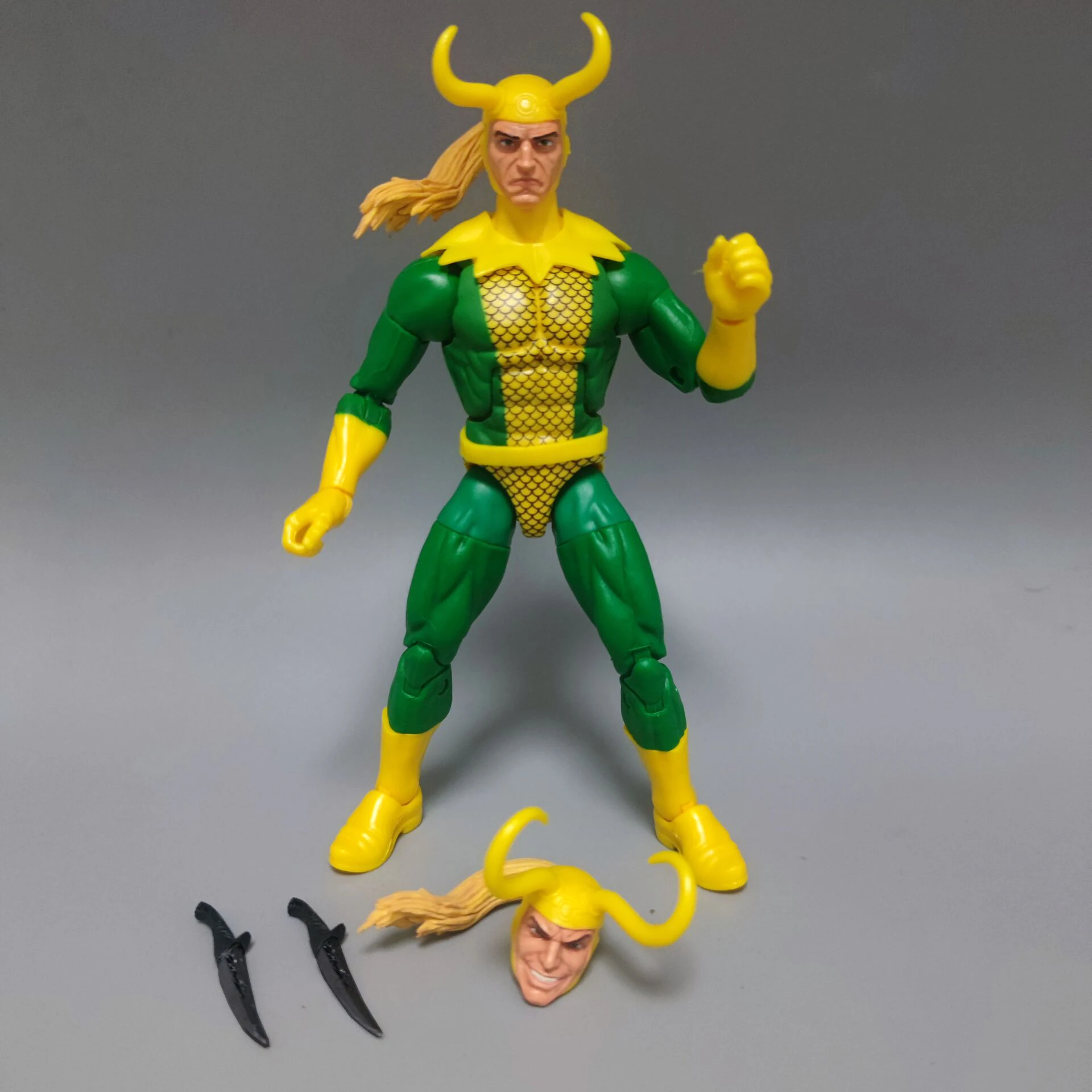 Marvel Legends Comic Retro Loki Unpainted Dagger Incomplete Accessory 6&quot; Loose - £26.62 GBP+