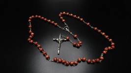 Vintage Wood Bead Silver Rosary - £11.85 GBP