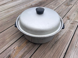 Vintage WEAR EVER No 824 Aluminum Cooking Pan Dutch Oven Stew Pot with Lid - £14.46 GBP