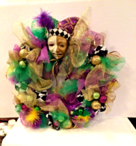 16&quot; Mardi Gras Tragedy  Jester Face Door Wreath - £23.97 GBP