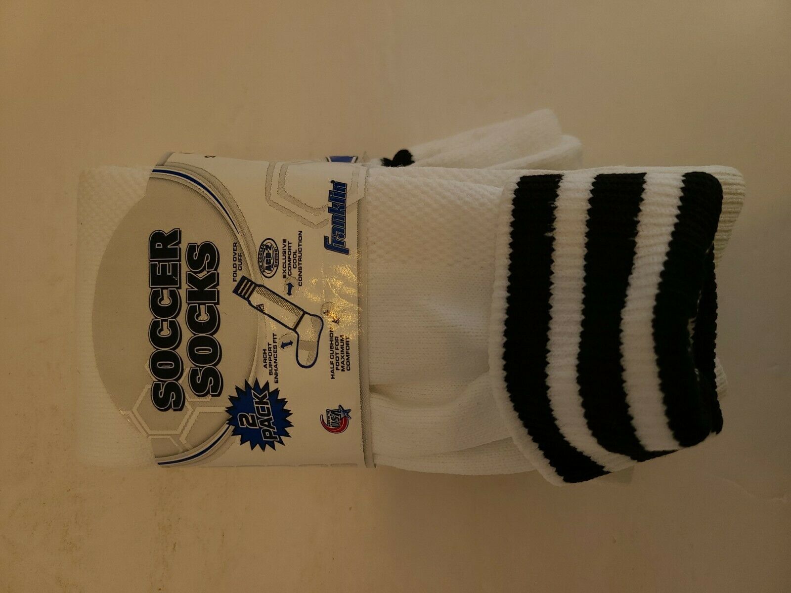 Socker Socks Franklin Size Large White And Black Strip 2PACK - $14.80