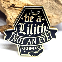 Insignia de Lilith Pin - Sé una Lilith, no una Eva - Broche esmaltado de... - £6.59 GBP