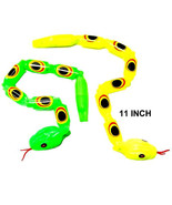 12 WIGGLEY SNAKES W WHISTLE toy reptile play snake - $126.42 MXN