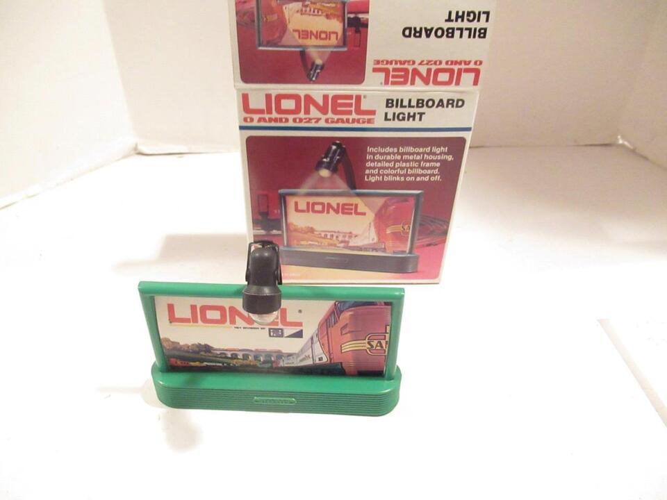 LIONEL TRAINS MPC 2307 BLINKING BILLBOARD - WORKS FINE 0/027 BOXED- EXC.... - $18.00