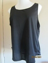 Woman&#39;s Top T-Shirt Athletic Sze XXL dip Black Polyester Sleeveless Cut-Out Back - £11.33 GBP