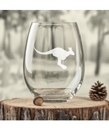 Kangaroo Etched Glasses - Wine, Champagne, Pint Glasses, Shot Glass - $467.85 MXN+