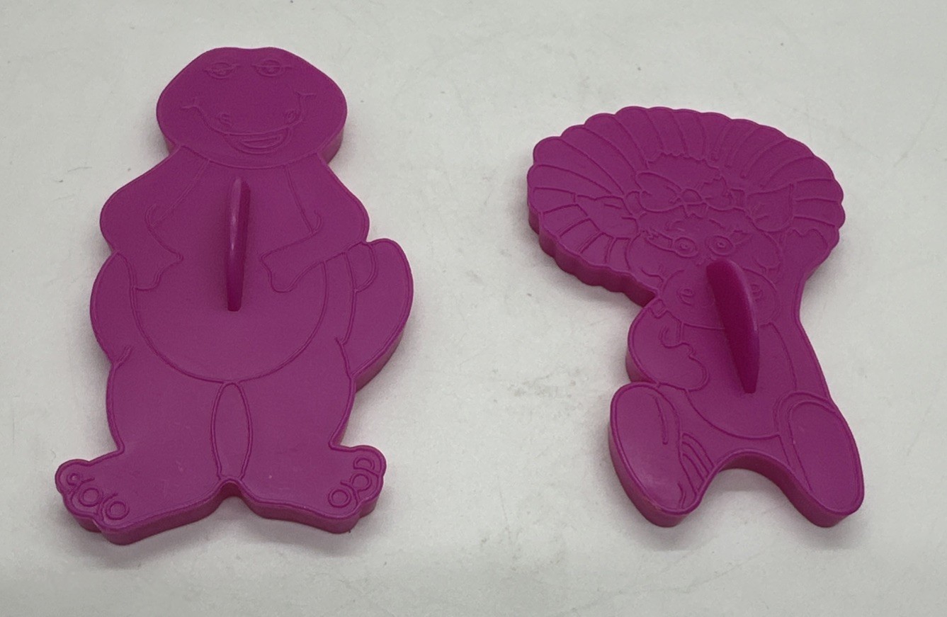 Vintage 1993 Barney the Dinosaur &amp; Baby Bop Cookie Cutters by Wilton - $6.43