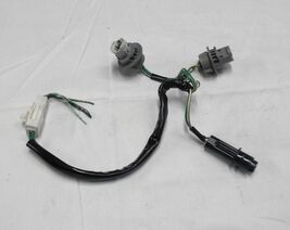 00 - 03 Toyota Avalon Socket Rear L or R Taillight Brake Plug 81555-AC05... - $29.50