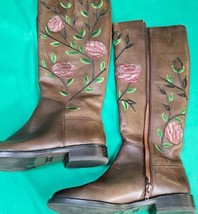 Gianni Bini Brown Leather Riding Boots Zip Flower Embroidery Women&#39;s Size 7.5M - $33.98