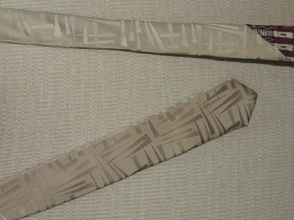 Canali Italy Neck Tie/Necktie Silk beige maroon blue print 59"x3.75" Item image 5