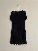 Tralilbee Women&#39;s Size 1X Black Short Sleeve Pocketed Pleated Swing Dress - €15,49 EUR