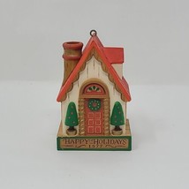 1977 Hallmark Yesteryear Happy Holidays Vintage House Cottage Ornament - £8.59 GBP