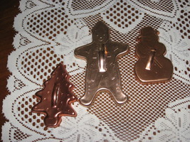 Retro-Cookie Cutters-Christmas-Copper Tone-Aluminum- Set of 3-1950&#39;s - £3.99 GBP