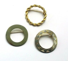 Lot of 3 Vintage Gold Tone Circle Brooch Scatter Pins - £9.35 GBP