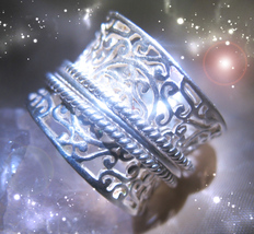 HAUNTED SPINNING RING SPIN TO WIN TOUCH HIGHEST LIGHT COLLECTION RARE MAGICK image 2