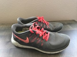 Nike Free 5.0 Womens Size 10 Running Shoes Gray Coral Athletic  Train Sneakers - $21.27