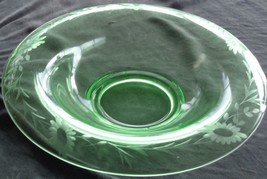 Gorgeous Etched Green Glass Center Bowl - VGC - BEAUTIFUL SUNFLOWER PATTERN - $69.29