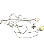 Collection of 3 Artist Necklaces Lime Green Natural Stone, Locket &amp; Flower - €20,53 EUR