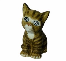 Cat Kitten figurine vtg kitty sculpture porcelain gift Giordano Italy Tr... - $29.59